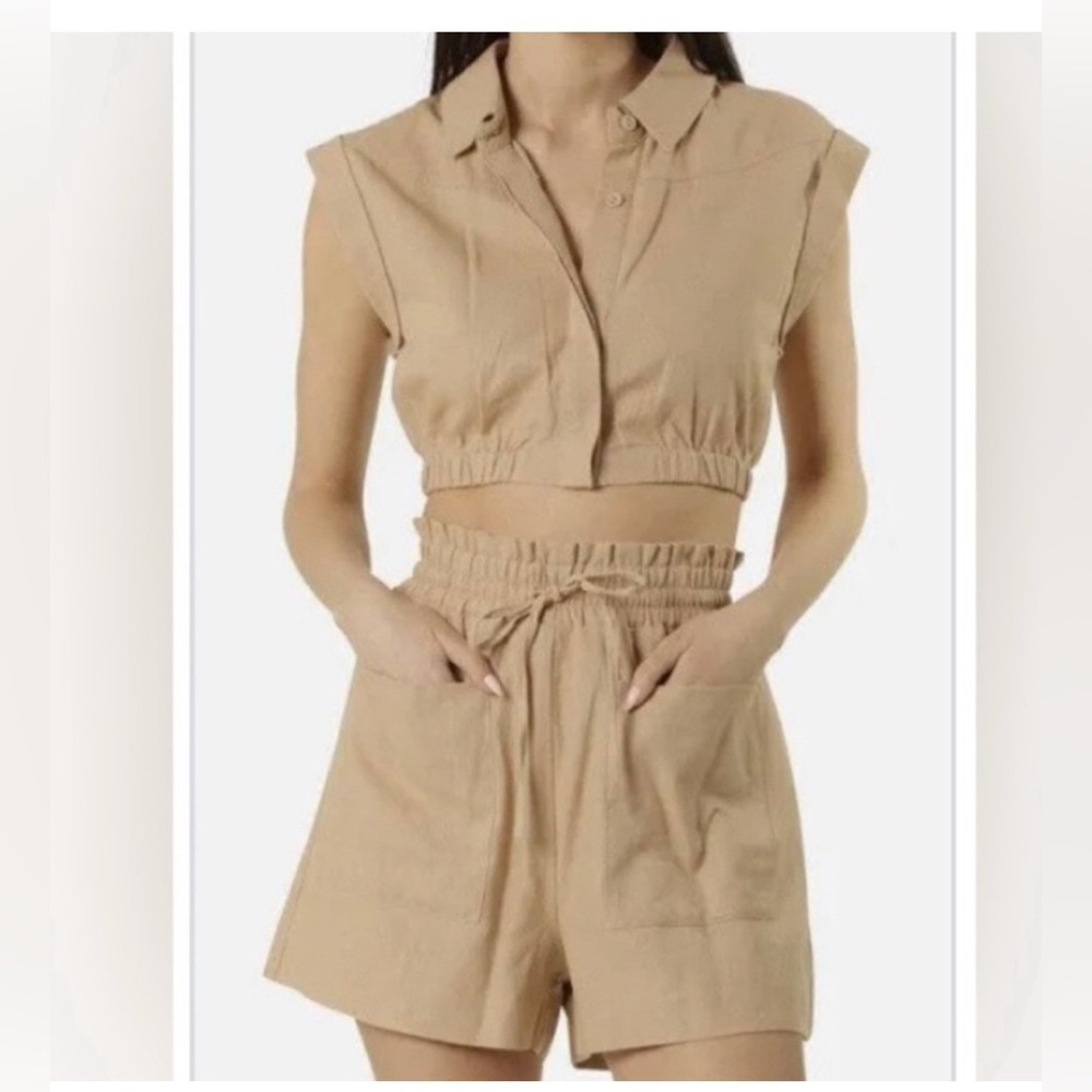 7 for All mankind Black Sleeveless button collared Crop Top & Shorts Set (2pcs) - Picture 5 of 5
